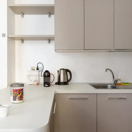 Aria Di Trieste, Lo Sguardo Di Montale Apartment