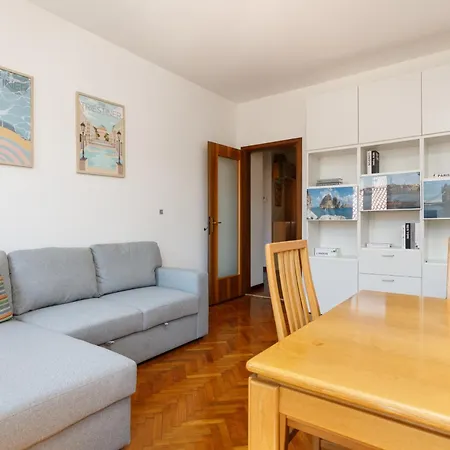 Vecellio, Rustico In Centro A Trieste